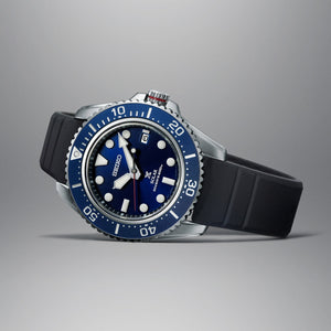 seiko prospex solar divers blue dial watch