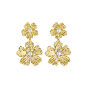 ted baker petaria: flower statement drop earrings gold tone pearl