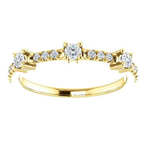 Beautiful Platinum & Diamond Eternity Ring by Moores